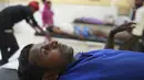 Lebih dari seratus orang di negara bagian Uttar Pradesh, dan belasan orang di negara bagian tetangga Bihar telah meninggal karena penyakit yang berhubungan dengan panas. (AP Photo/Rajesh Kumar Singh)