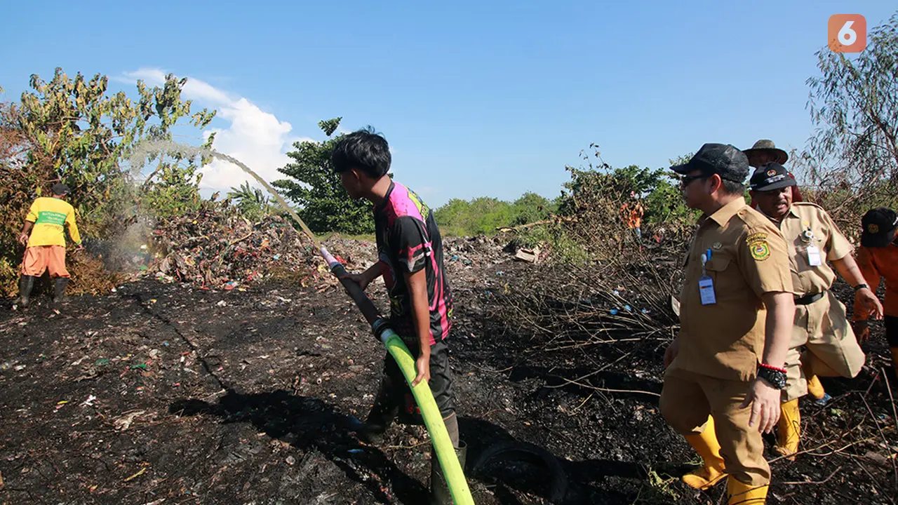Kebarakaran di TPA Basirih Banjarmasin Kalimantan Selatan (Kalsel)