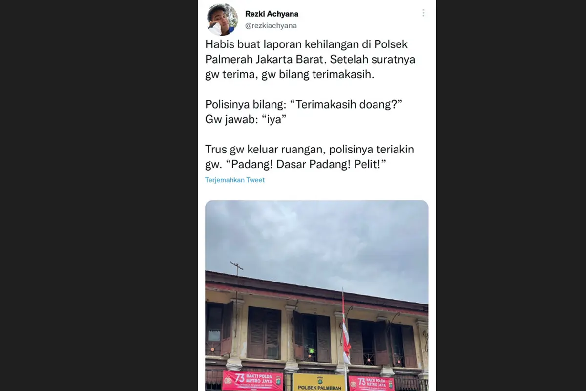 Pemilik akun Twitter @rezkiachyana mengeluh mendapat perlakuan tak enak dari polisi usai membuat laporan kehilangan di Polsek Palmerah, Jakarta Barat.