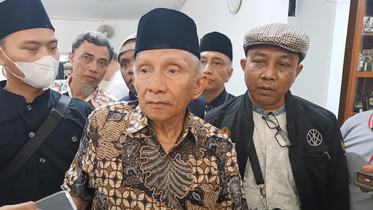 VIDEO: Amien Rais Datang Hadiri Pelantikan Prabowo-Gibran, Akrab Dengan Pejabat Istana