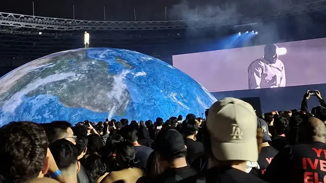 konser YE Live In Jakarta 2026