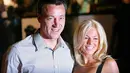Kapten Chelsea dan Inggris, John Terry dan isterinya, Toni Poole, tiba di Leicester Square, London, guna menghadiri premiere film Rambo, 12 Februari 2008. AFP PHOTO / CARL DE SOUZA 