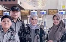 5 Potret Keluarga Krisdayanti Pergi Umrah, Gaya Kerudung Amora Jadi Sorotan
