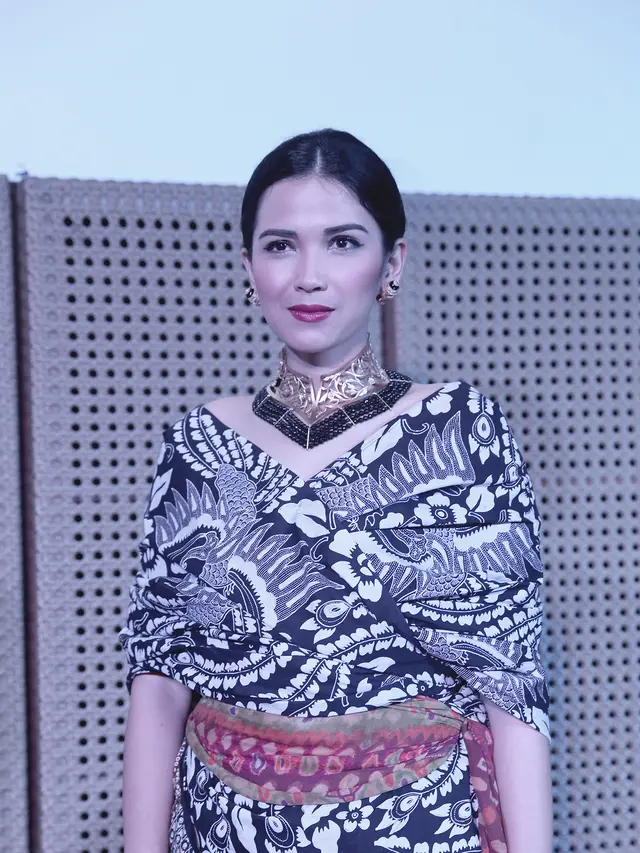 [Bintang] Dinda Kanya Dewi