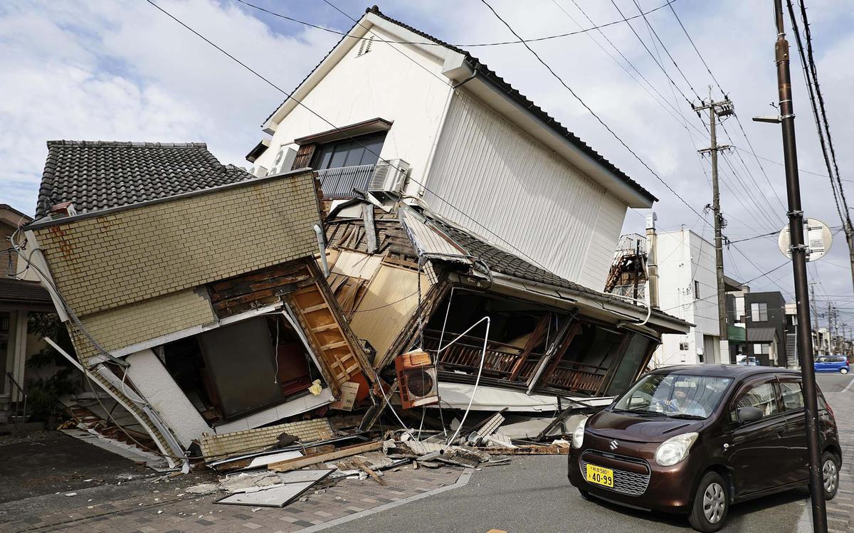 Gempa Jepang Tewaskan Sedikitnya 13 Orang