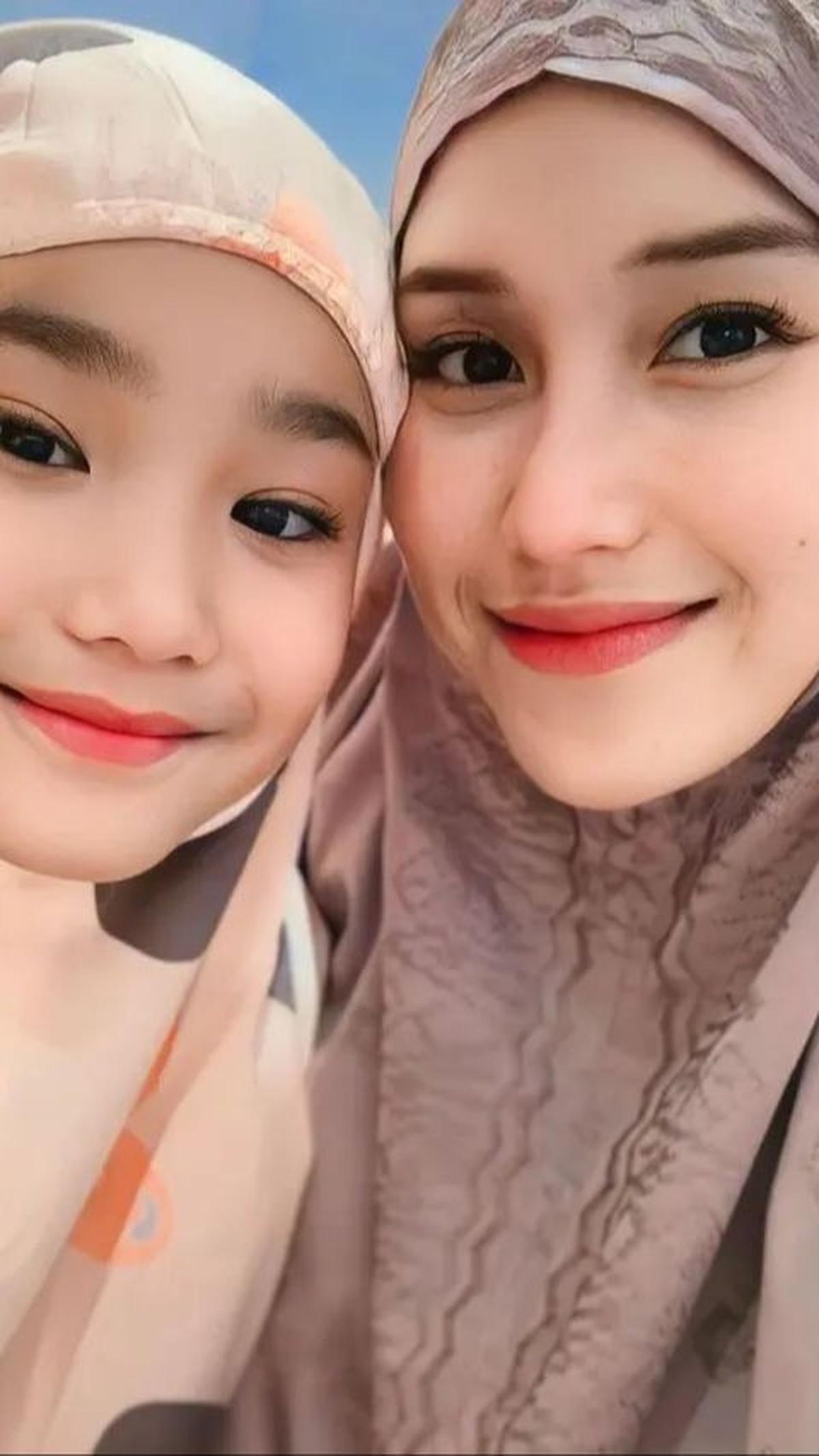 5. Kecantikan Bilqis Menurun dari Sang Ibu