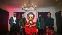 Dr Joe Rilis Single Baru dan Menyatukan Vicky Mono Deadsquad dengan 3 Genre Berbeda Dalam Lagu Sabda Sandya
