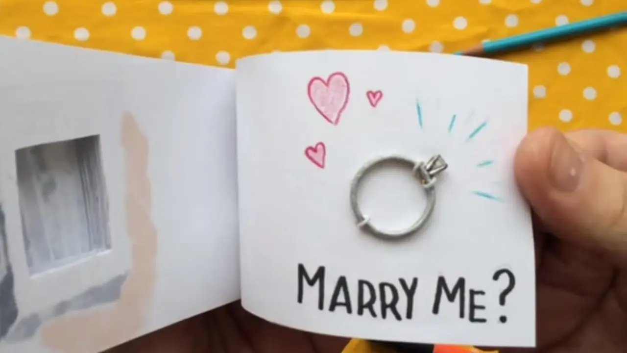 Girls, Ini 5 Hal yang Dipikirkan Dia sebelum Melamarmu!