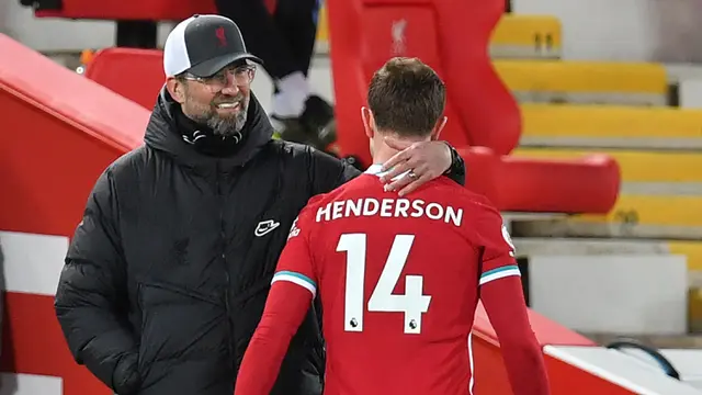 Foto: 4 Pemain Bintang yang Akhirnya Memperpanjang Kontraknya Musim Ini, Kapten Liverpool Masih Ditunggu