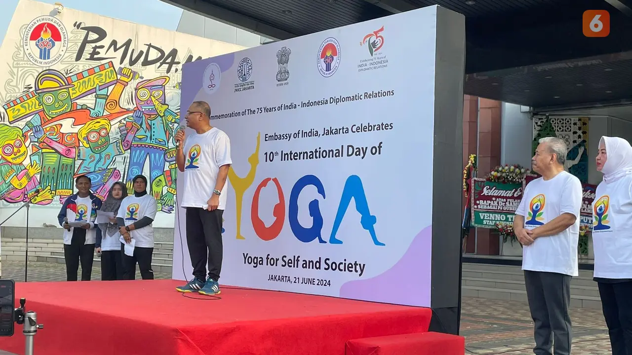 Rayakan Hari Yoga Internasional Bersama Kedubes India