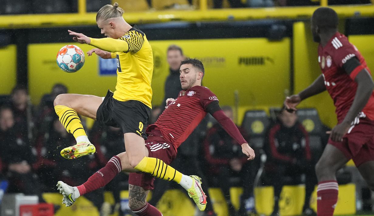 Di laga ini kedua klub menunjukan permainan terbuka sehingga kejar-mengejar gol pun menghiasi pertandingan yang sengit ini. (AP/Martin Meissner)