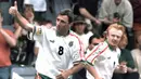 Hristo Stoichkov merupakan legenda Timnas Bulgaria. Pada Piala Dunia 1994, ia membawa negaranya ke semifinal dan memenangkan Sepatu Emas setelah mencetak 6 gol di turnamen tersebut. Stoichkov juga merupakan bagian dari tim impian Johan Cruyff yang memenangkan 4 gelar La Liga berturut-turut dan 1 Liga Champions. Pemain berjuluk El Pistolero itu juga berhasil menyabet gelar Ballon d'Or 1994 berkat kemampuannya untuk klub dan negaranya. (AFP/Vincent Amalvy)