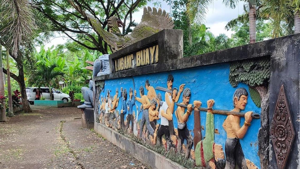 Melindungi Desa