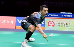 Tunggal putra Indonesia Jonatan Christie dikalahkan Ayush Shetty dari India dengan dua game langsung 21-23 dan 17-21 pada perempat final Kejuaraan Bulu Tangkis Asia 2026 di Ningbo Olympic Sports Center, China, Jumat (10/4). (foto: PBSI)