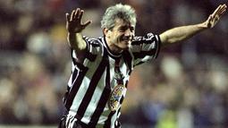 1. Kevin Keegan (1982/84), pada penghujung kariernya striker andalan Inggris itu berhasil membawa Newcastle promosi ke kasta tertinggi di Liga Inggris. (www.whoateallthepies.tv)