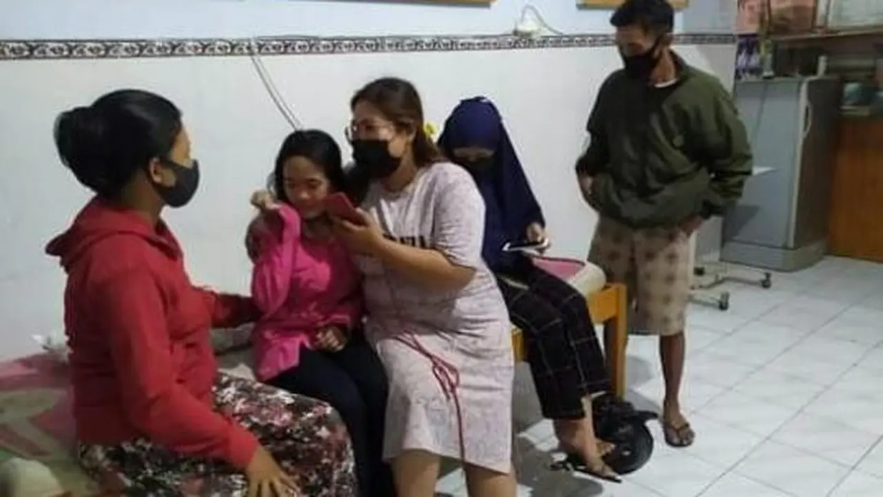 Detik-Detik Penyelamatan Bocah Korban Tenggelamnya KMP Yunicee di Perairan Gilimanuk