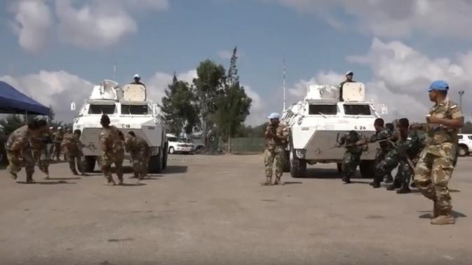 Satgas Indonesian Battalion Kontingen Garuda UNIFIL (United Nation Interim Force In Lebanon) turut memeriahkan Hari Ulang Tahun (HUT) RI ke-73 di markas besar mereka di Lebanon. (screengrab video)