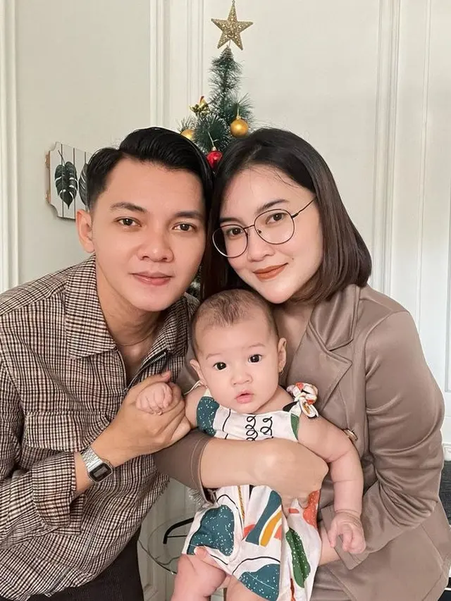 Ganti Gaya Rambut, 6 Potret Terbaru Nella Kharisma Ini Dipuji Bak ABG
