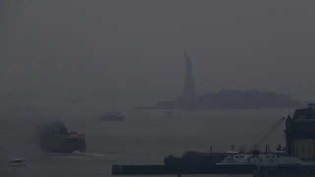 Asap kebakaran hutan dan lahan selimuti udara Kota New York