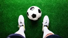 4 Perbedaan Sepatu Sepak Bola Berbahan Authentic Leather dan Sintetis, Penting untuk Digunakan sesuai Posisi Bermain