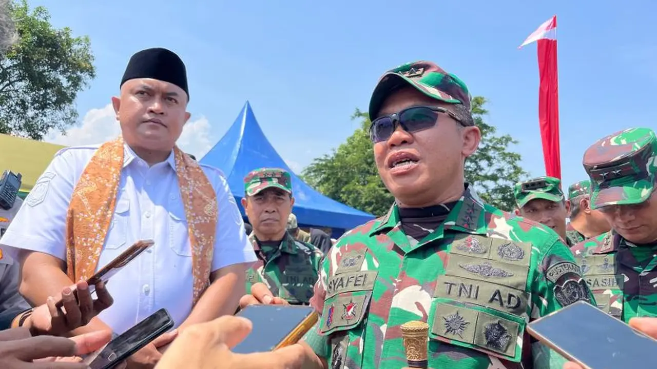 Komandan Pusat Teritorial Angkatan Darat Letjen TNI Mochamad Syafei Kasno