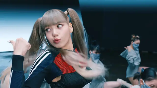 Lisa BLACKPINK