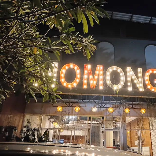 Momong Resto (GMaps/ Lulut Laraseta)