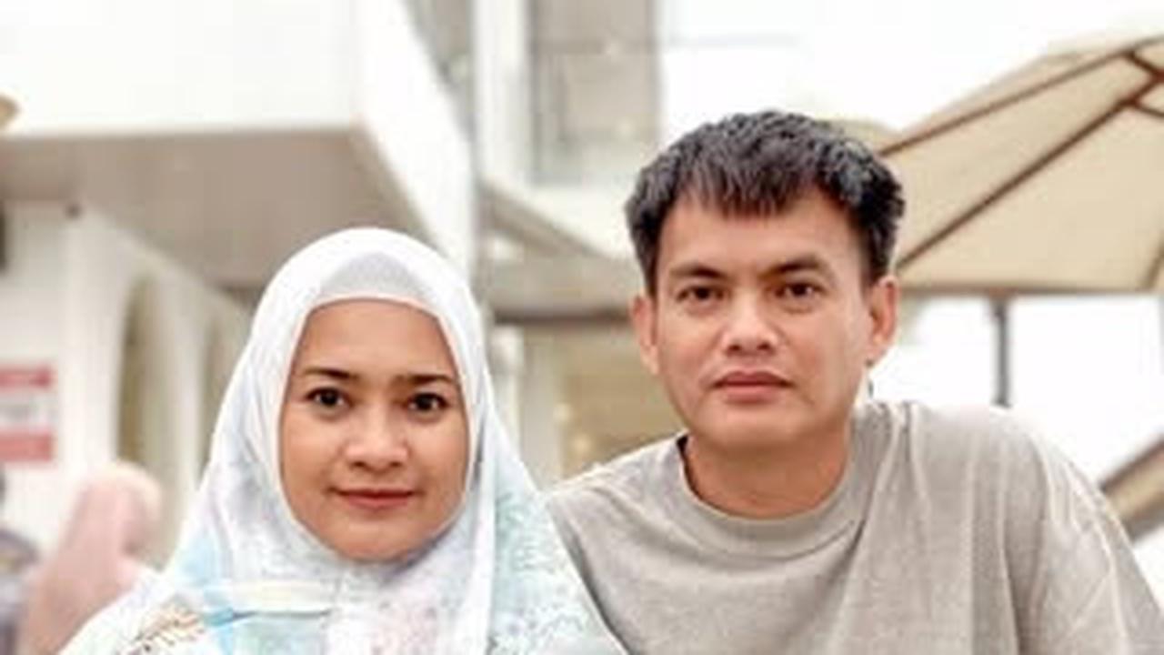 7 Potret Rumah Tangga Harmonis Ikke Nurjanah dan Suami yang Usianya Lebih Muda, Rayakan Lebaran Bareng Keluarga