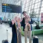 Anisa Rahma dan keluarganya berangkat umrah. (Instagram/ anisarahma_12 - https://www.instagram.com/p/CxABs4hyWnq/?igshid=MTc4MmM1YmI2Ng)