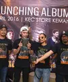 Ditengah industri musik sedang kearah musik dangdut serta electronic dance music (EDM) yang sedang naik, Boomerang bersama dengan Grassrock dan The Bandhit merilis album 3 To Rock. (Nurwahyunan/Bintang.com)