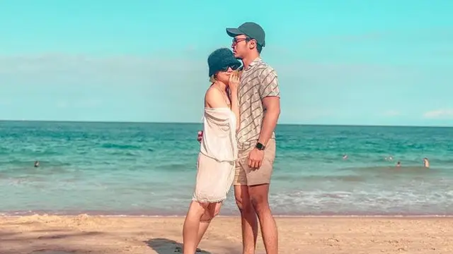Potret Mesra Dara The Virgin dan Kekasih. (Sumber: Instagram/darathevirgin)