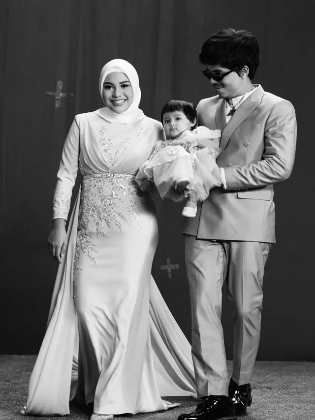 Aurel Hermansyah, Atta Halilintar, dan Ameena. (Foto: Dok. Instagram @aurelie.hermansyah)