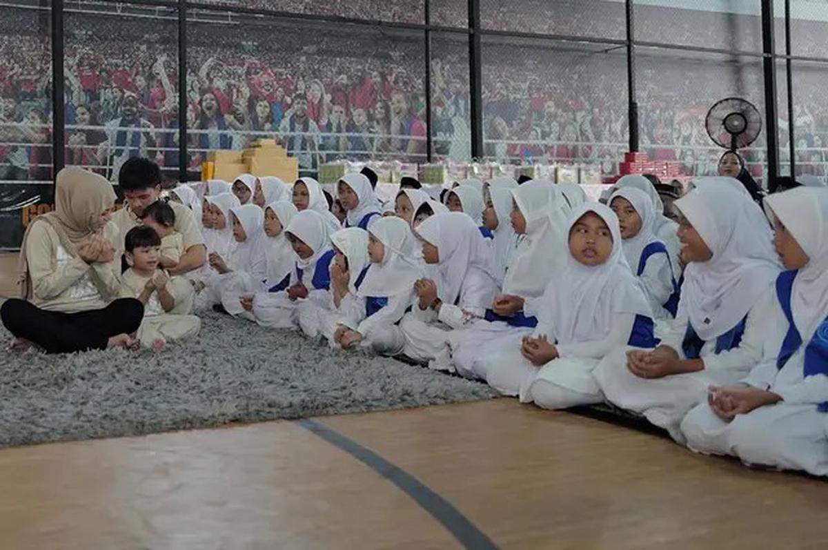 6 Momen Ultah Ameena ke-3 Tahun, Undang Anak Panti Asuhan hingga Kumpul Keluarga
