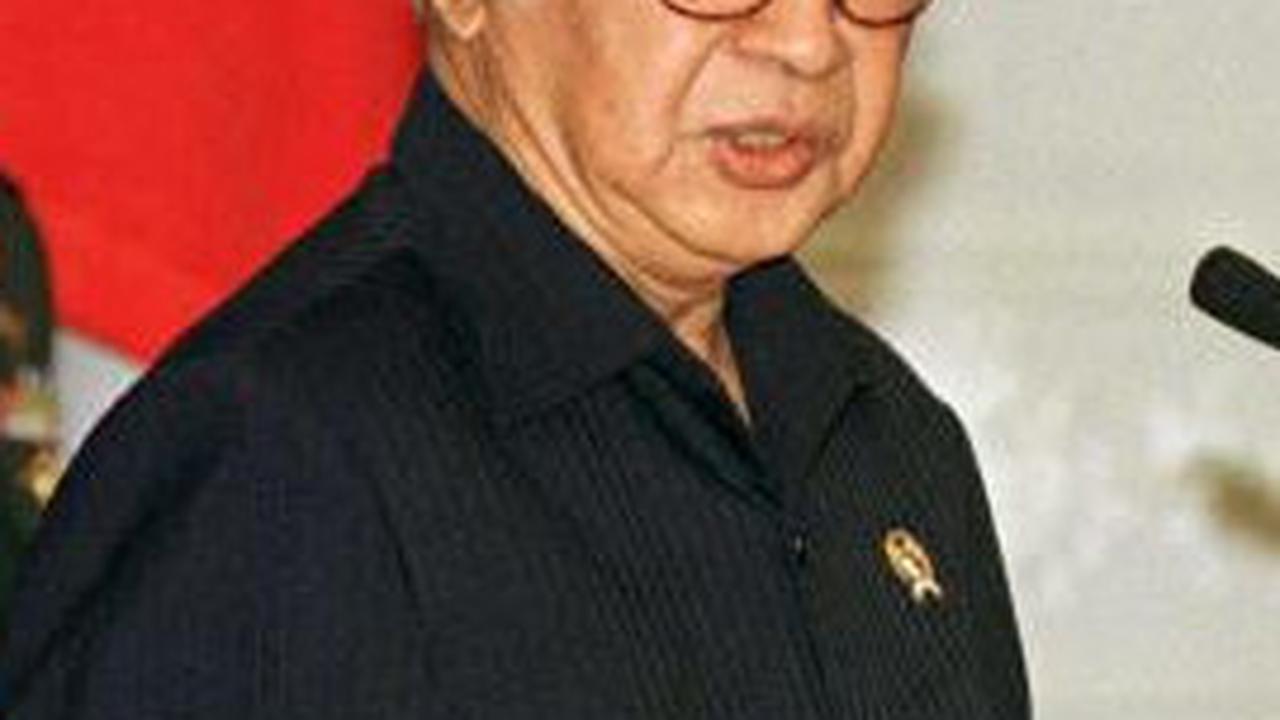 Ketika Soeharto dan Habibie Tak Saling Sapa di Istana Negara