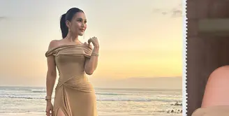 Ayu Ting Ting kembali mencuri perhatian saat dirinya hadir dalam sebuah acara pernikahan di Bali [@ayutingting92]
