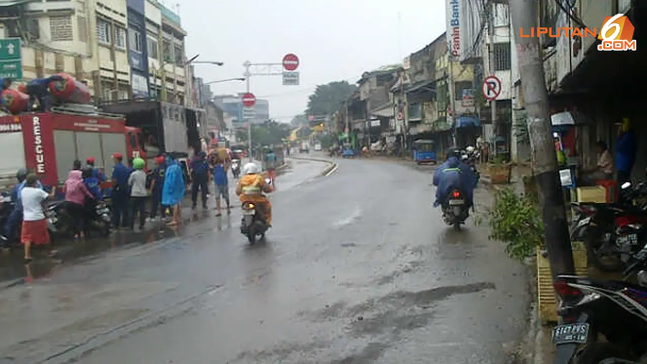 kampung-pulo-140123b.jpg