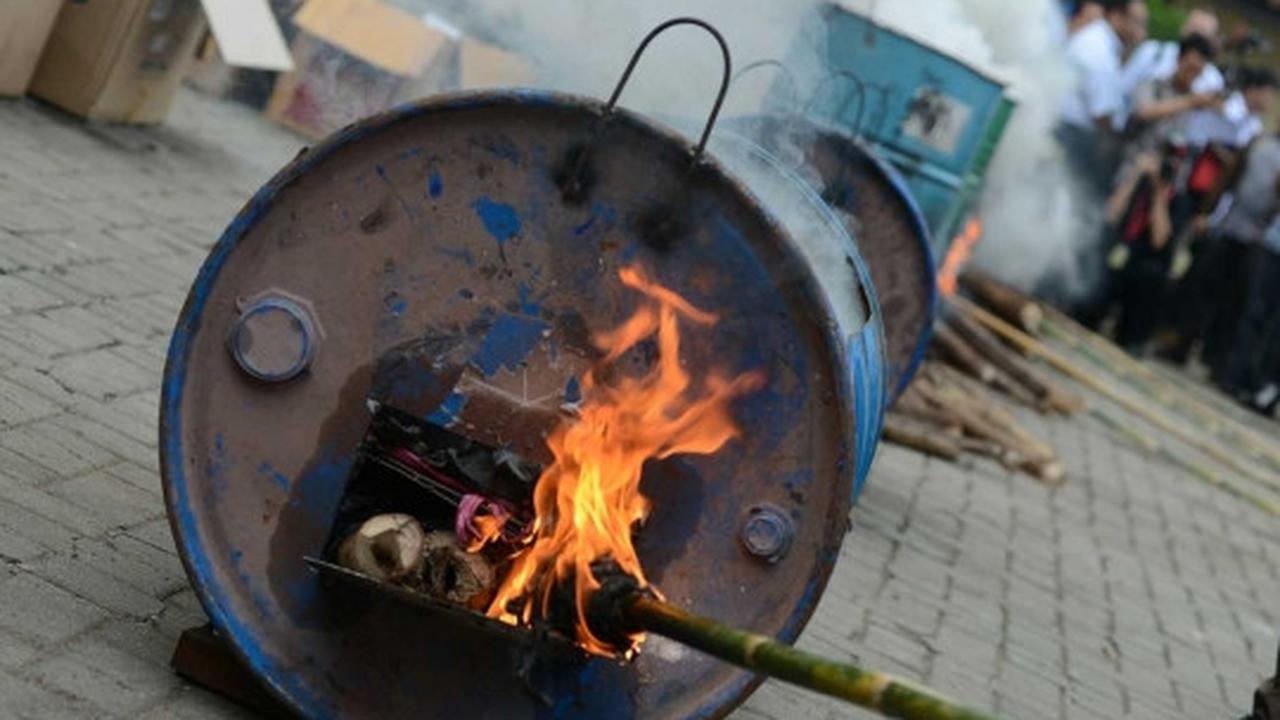 Pemusnahan barang bukti organ satwa dilindungi di Mabes Polri