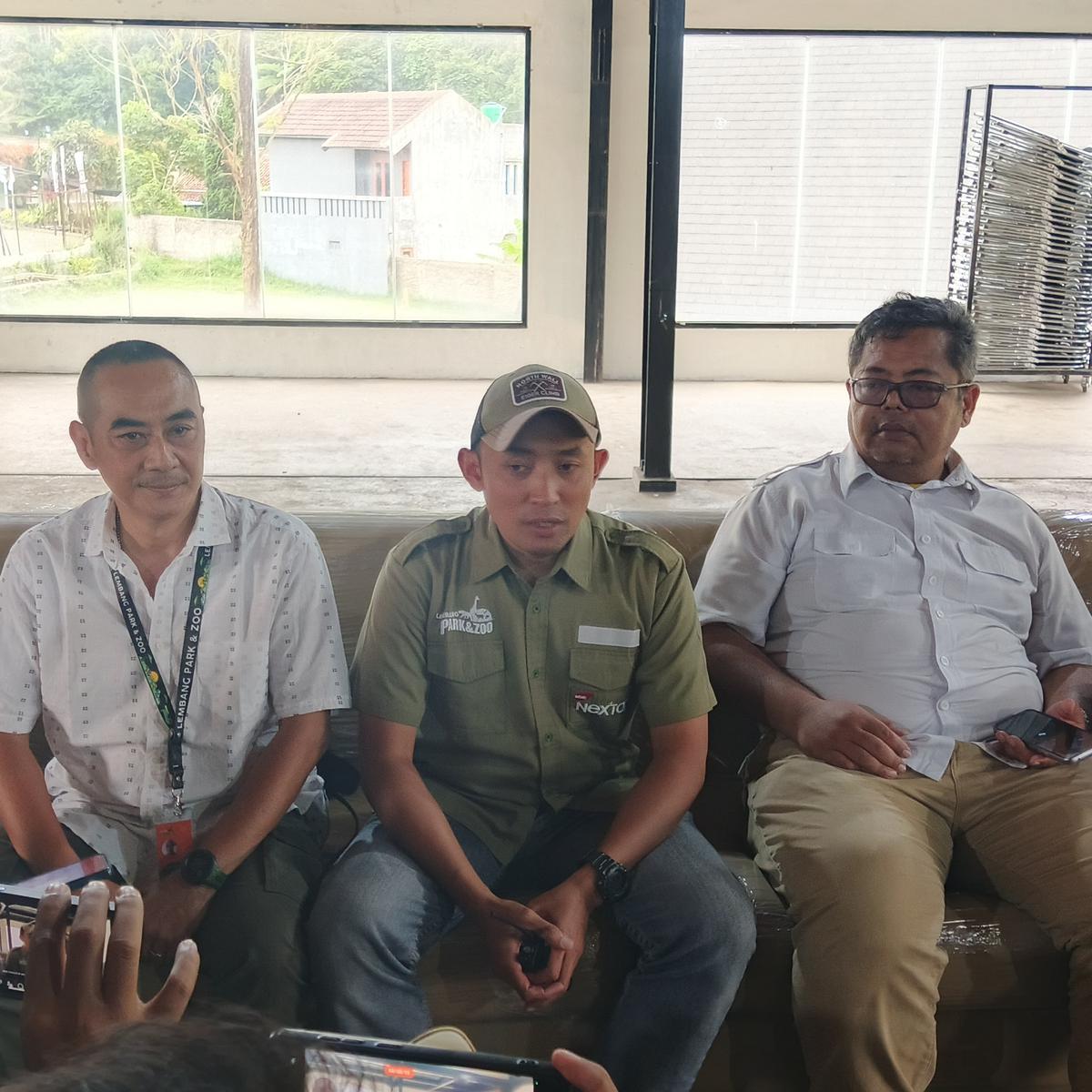 Macan Tutul Lepas dari Lembang Park and Zoo Ternyata yang Masuk Balai Desa di Kuningan