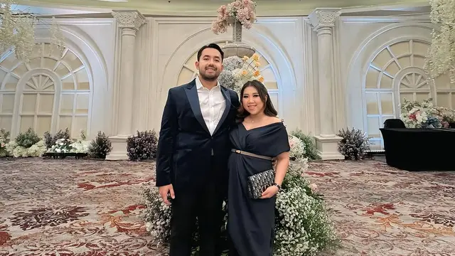 Potret para seleb kondangan Vior - Vincent