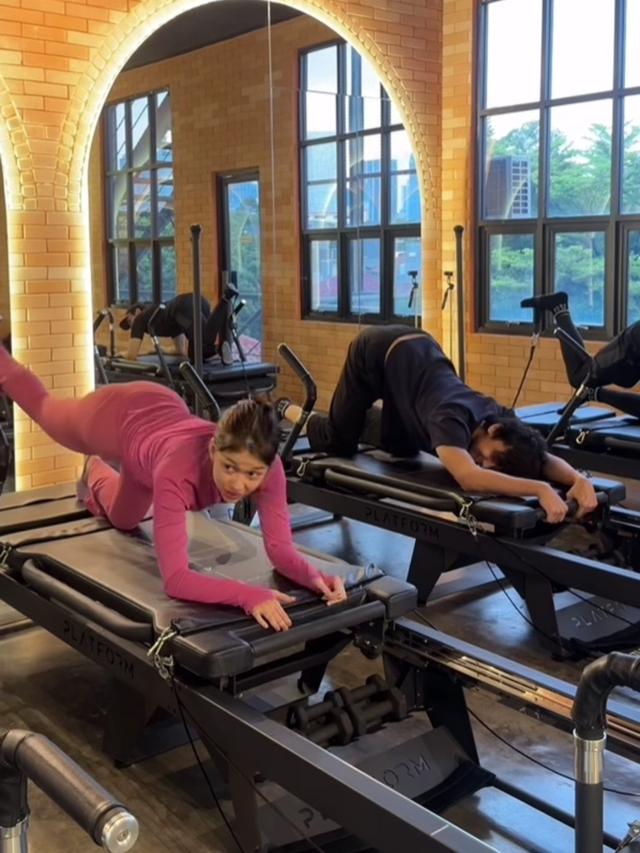 Rebecca Klopper dan Lazuardy Nasution