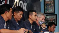 Arema Kenalkan Tim Pelatih Musim 2018