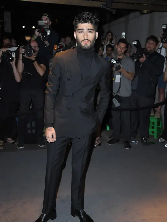 Memulai hubungan di tahun 2015, nampaknya Gigi dan Zayn semakin menunjukan keseriusannya. Meski beberapa waktu lalu tersiar kabar bahwa ibunda Gigi, Yolanda Hadid, belum mengetahui hubungan itu. (AFP/Bintang.com)