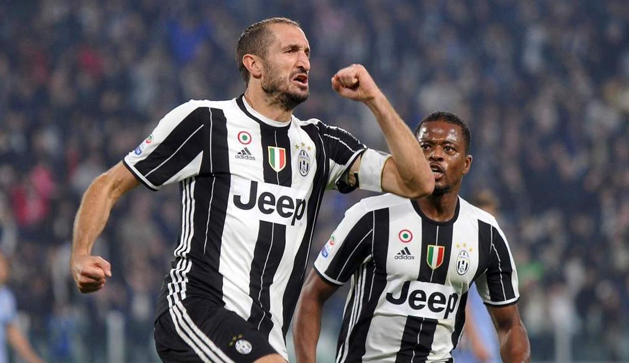 Juventus meraih kemenangan 4-1 atas Sampdoria dalam pertandingan pekan ke-10 Serie A di Juventus Stadium, Rabu (26/10/2016) waktu setempat. Giorgio Chiellini mencetak 2 gol. (Reuters/Giorgio Perottino)