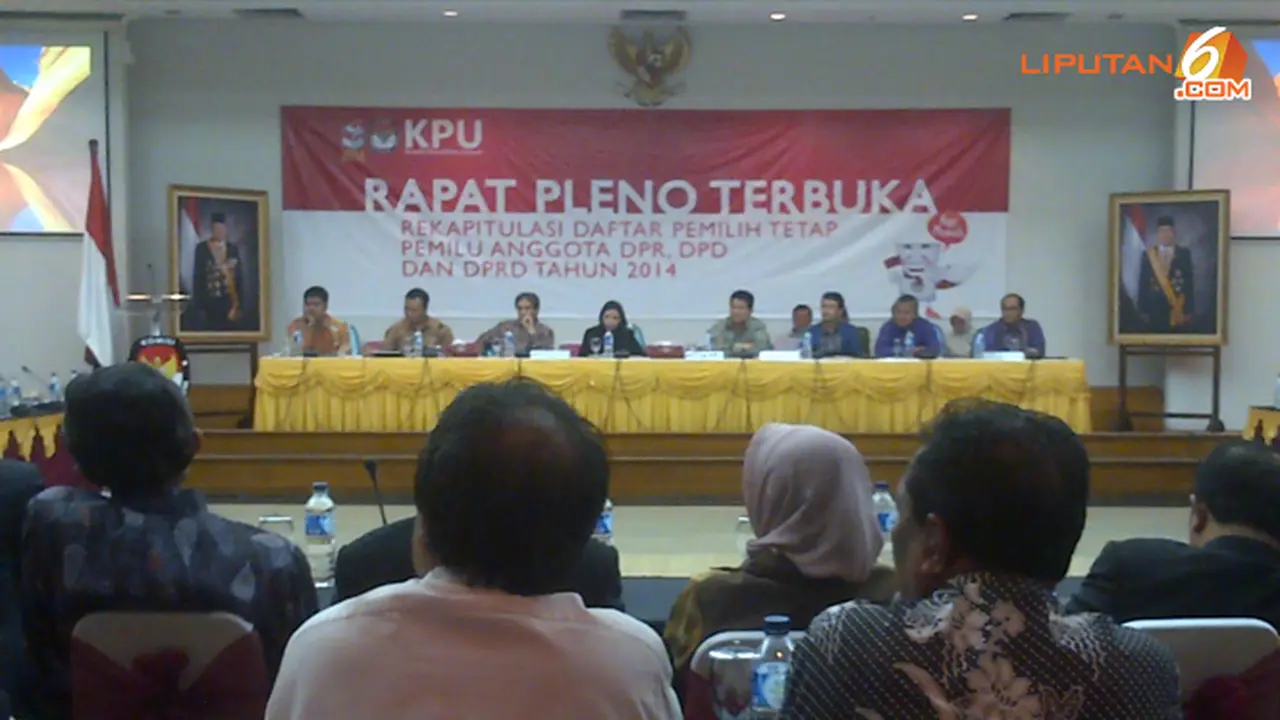 rapat-pleno-kpu-131023c.jpg