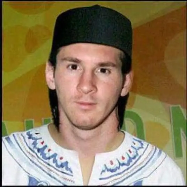 6 Editan Foto Lionel Messi Bak Anak Pesantren Ini Bikin Ngakak