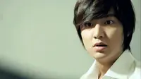 Foto <i>Jadul</i> Beredar, Lee Min Ho Memang Tampan Dari Dulu!