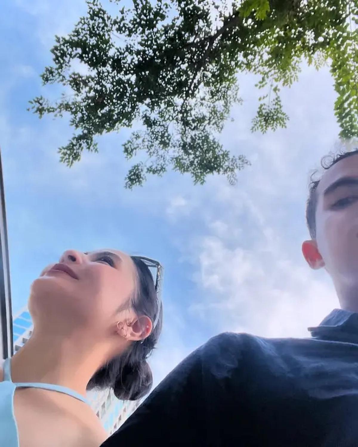 Prilly Latuconsina Resmi Berpacaran, Ibunda Tidak Memaksakan Anaknya untuk Segera Menikah
