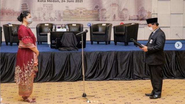 Dilantik Jadi Bunda Literasi Kota Medan, Sepatu Kahiyang Ayu Bikin Salah Fokus