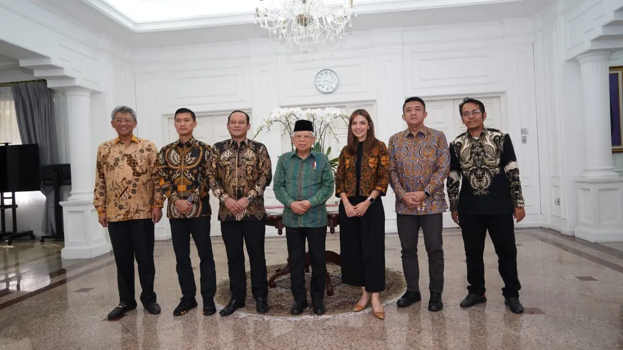 Satgas Independen Antimafia Bola dan Satgas Antimafia Bola Polri bertemu dengan Wakil Presiden RI, Ma'ruf Amin.
