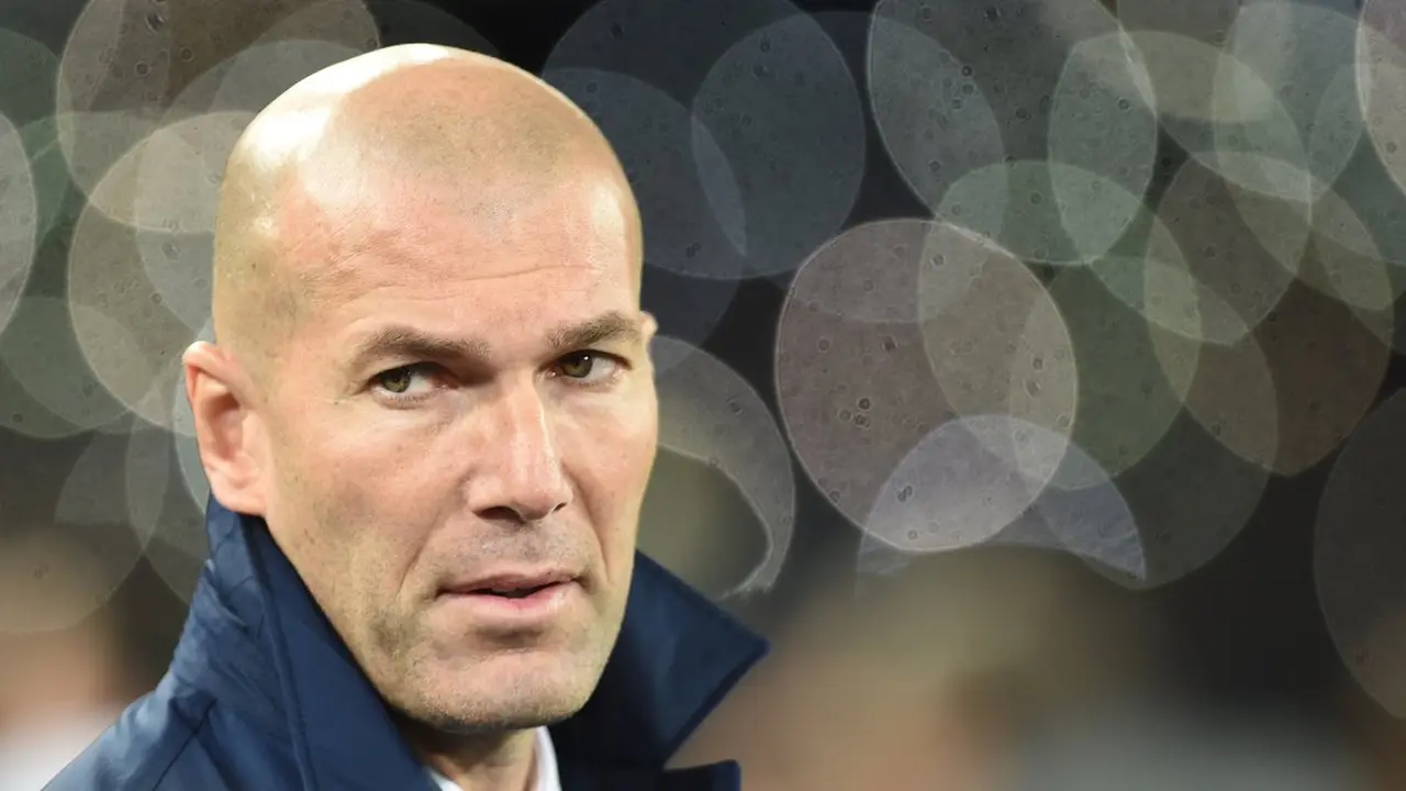 Zinedine Zidane (Napoli Real Madrid)